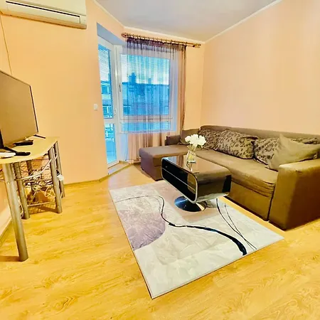 Central Pulse Apartment *